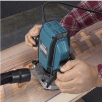 Mașină de frezat verticală Makita RP0900