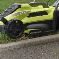 Газонокосилка электрическая Ryobi RLM13E33S